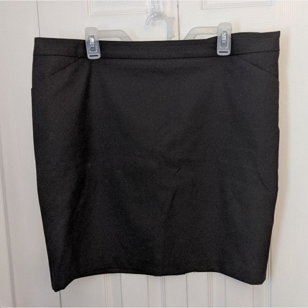 New York & Company black skirt